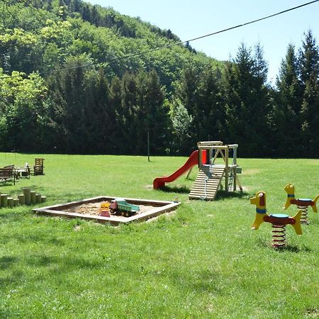 Rožnov pod Radhoštěm Mobilheim Kemp מראה חיצוני תמונה